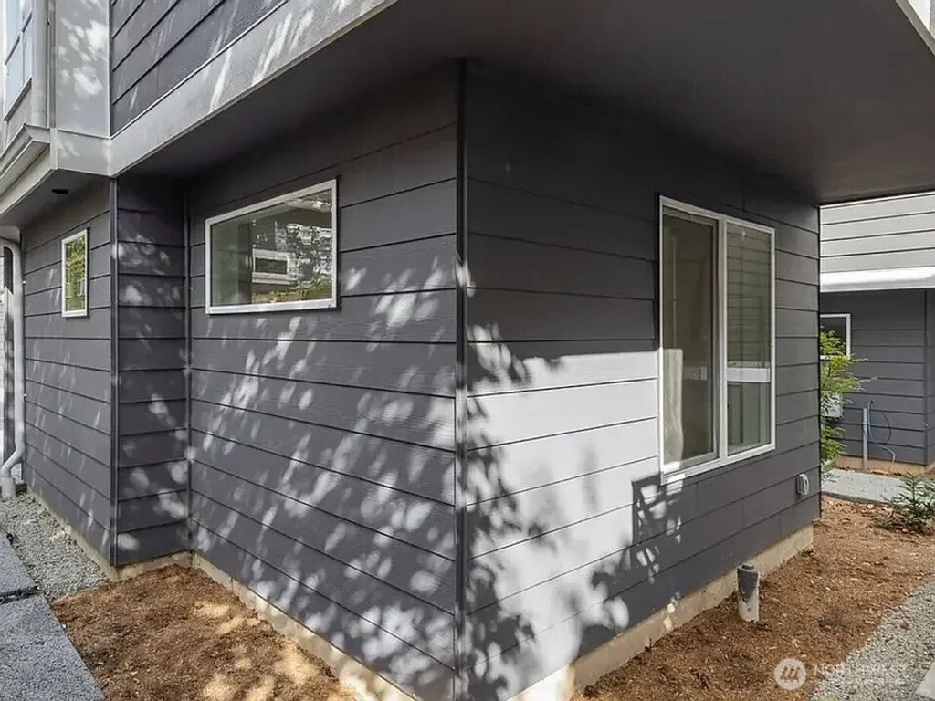Photo of 913 N 98th Street #B, Seattle, WA 98103 (MLS # 2513243)