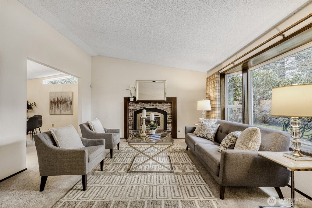 Photo of 15703 SE 45th Court, Bellevue, WA 98006 (MLS # 2496406)