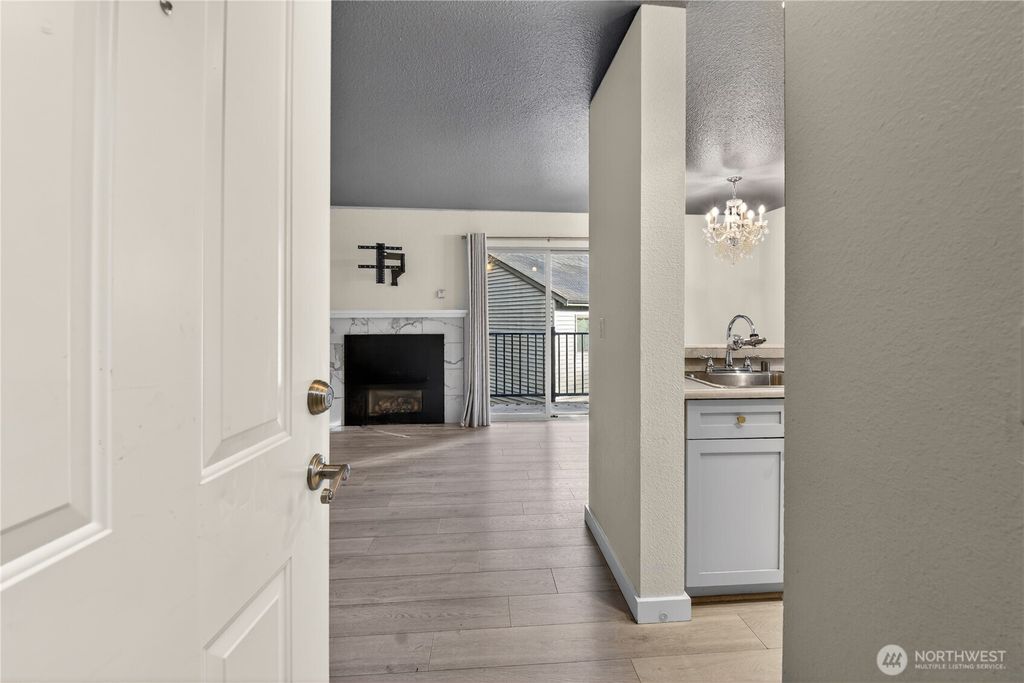 Photo of 9805 Avondale Road NE #S252, Redmond, WA 98052 (MLS # 2459082)