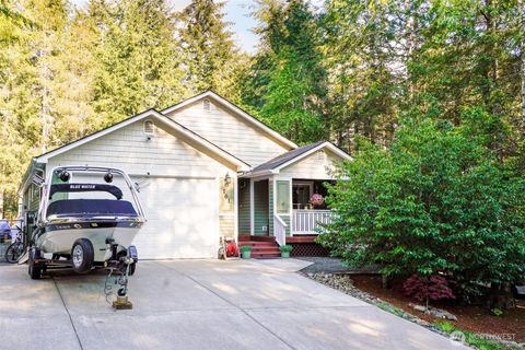 161 N Hamma Hamma Drive E Hoodsport WA 98548