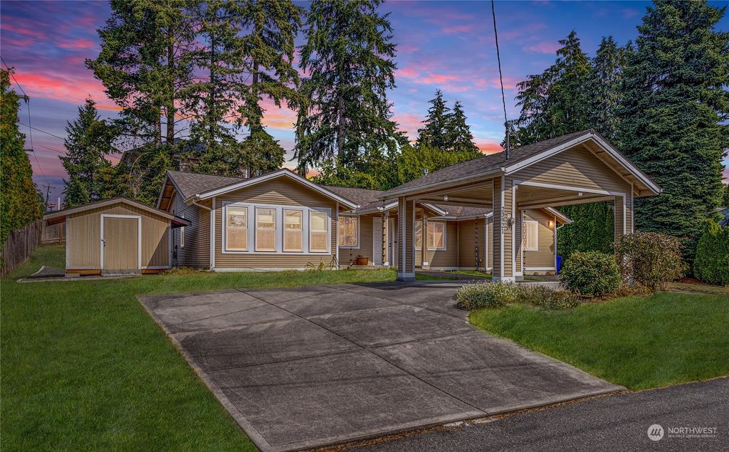 Photo of 23921 76th Avenue W, Edmonds, WA 98026 (MLS # 1996181)