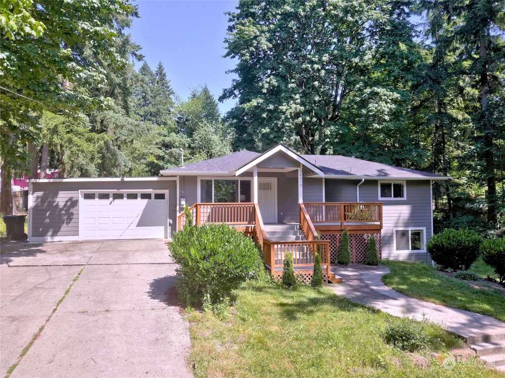 Photo of 14310 176th Avenue SE, Renton, WA 98059 (MLS # 2138569)