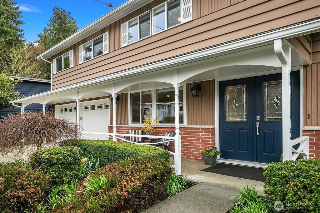 Photo of 1452 8th Place S, Edmonds, WA 98020 (MLS # 2493674)