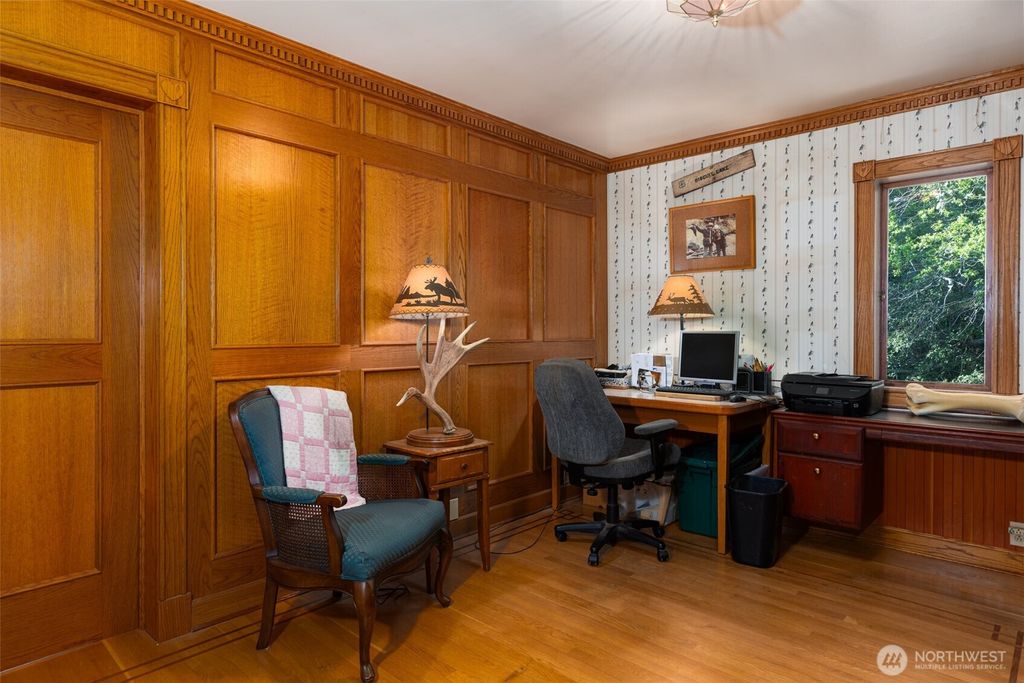 listing image 9360572202848027098