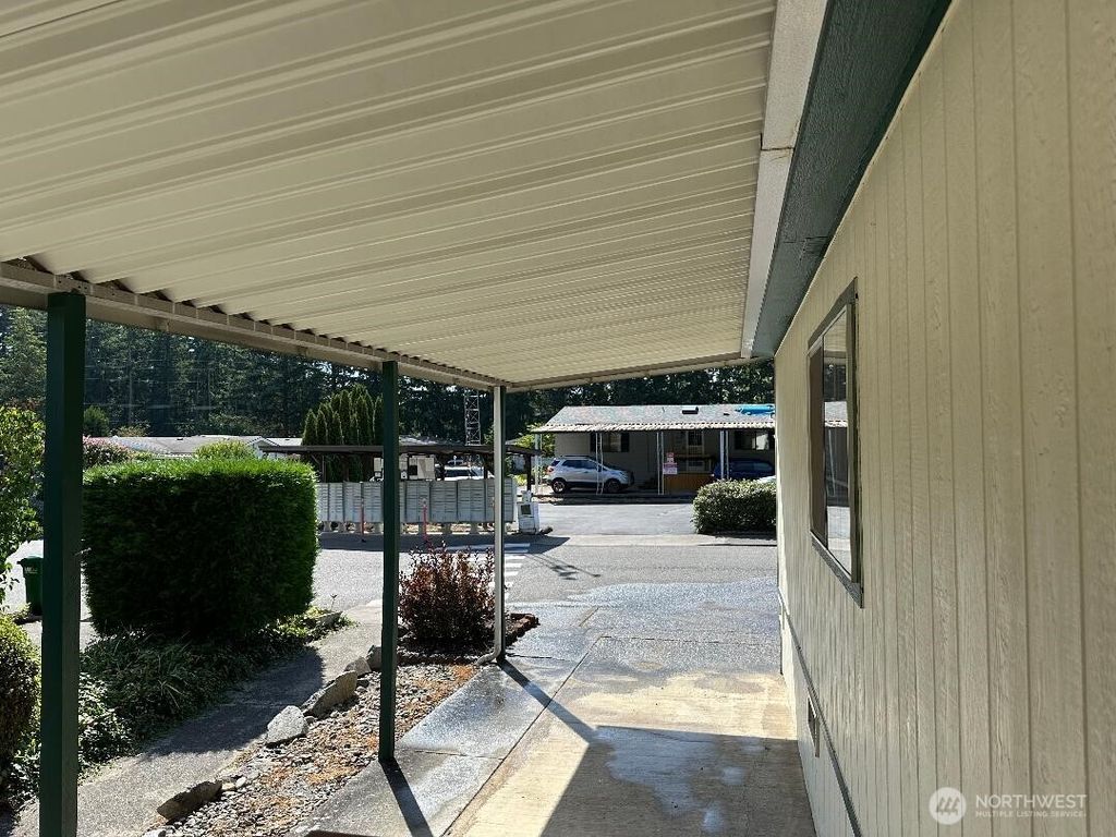Photo of 2500 S 370th Street #118, Federal Way, WA 98003 (MLS # 2429473)