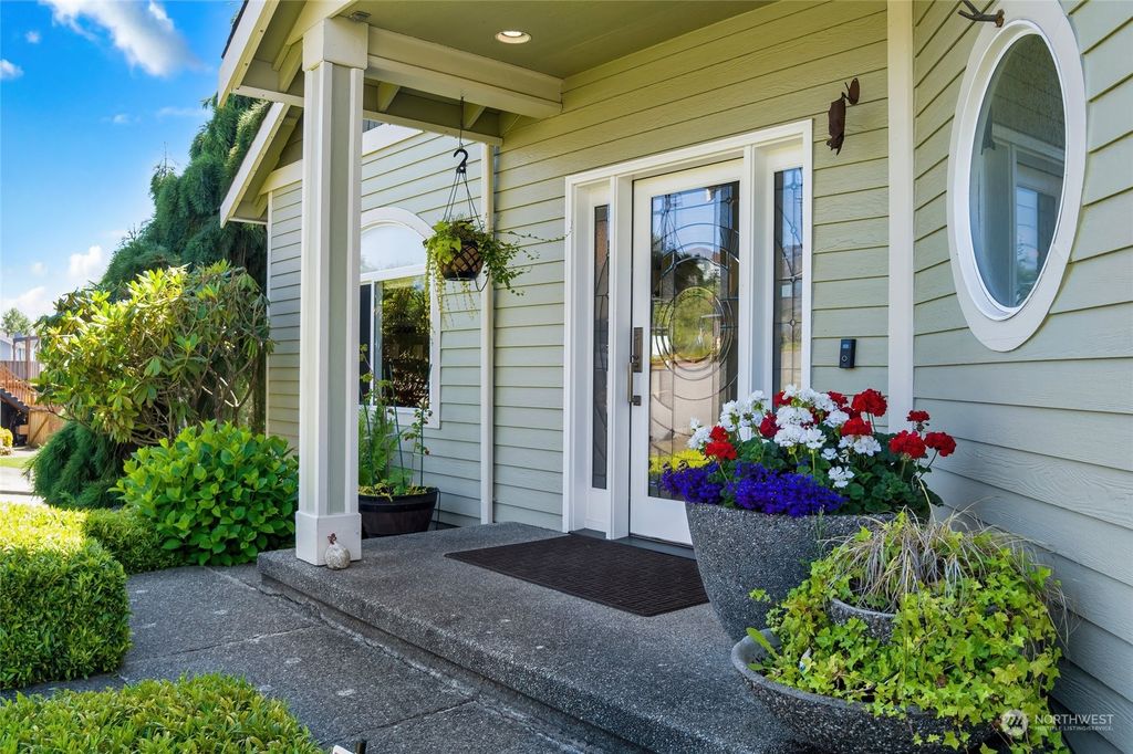 Photo of 7923 77th Street NE, Marysville, WA 98270 (MLS # 2261932)