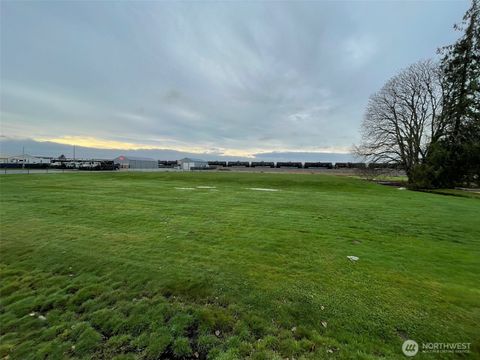 Photo of 39 Old Highway 99 South Road, Mount Vernon, WA 98273 (MLS # 2460819)