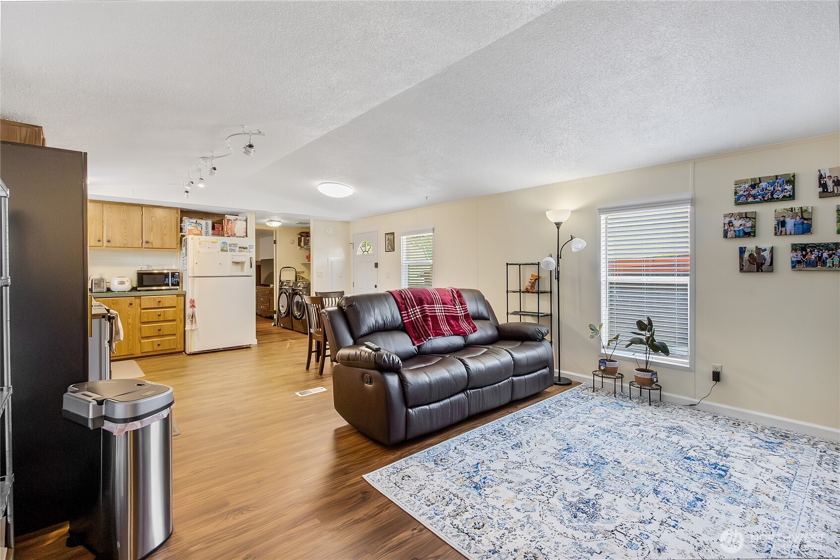 5613 113th Avenue E 54