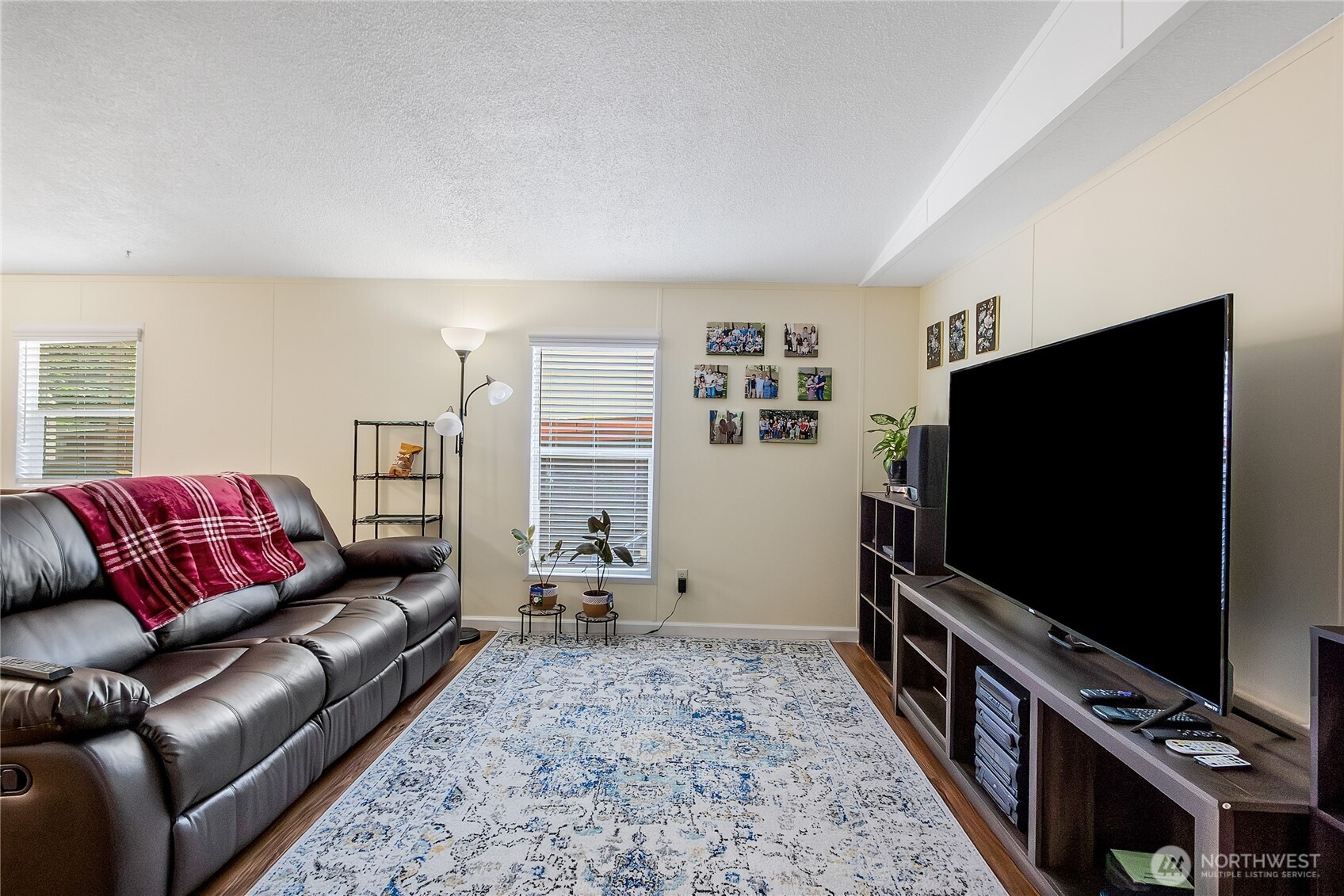 5613 113th Avenue E 54