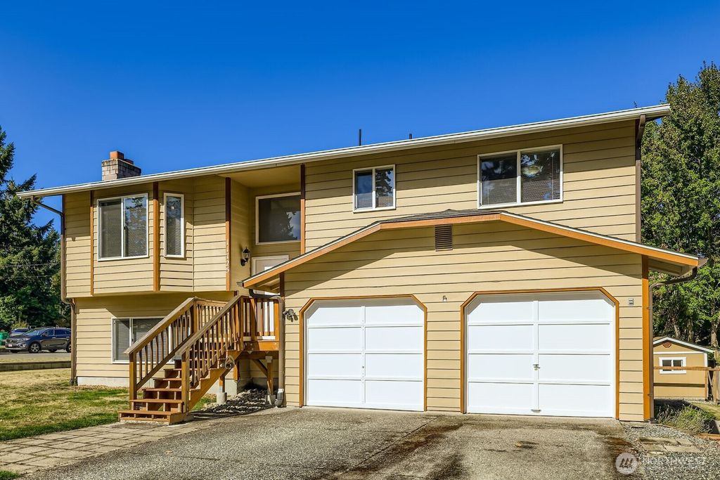 Photo of 11725 36th Avenue SE, Everett, WA 98208 (MLS # 2435801)