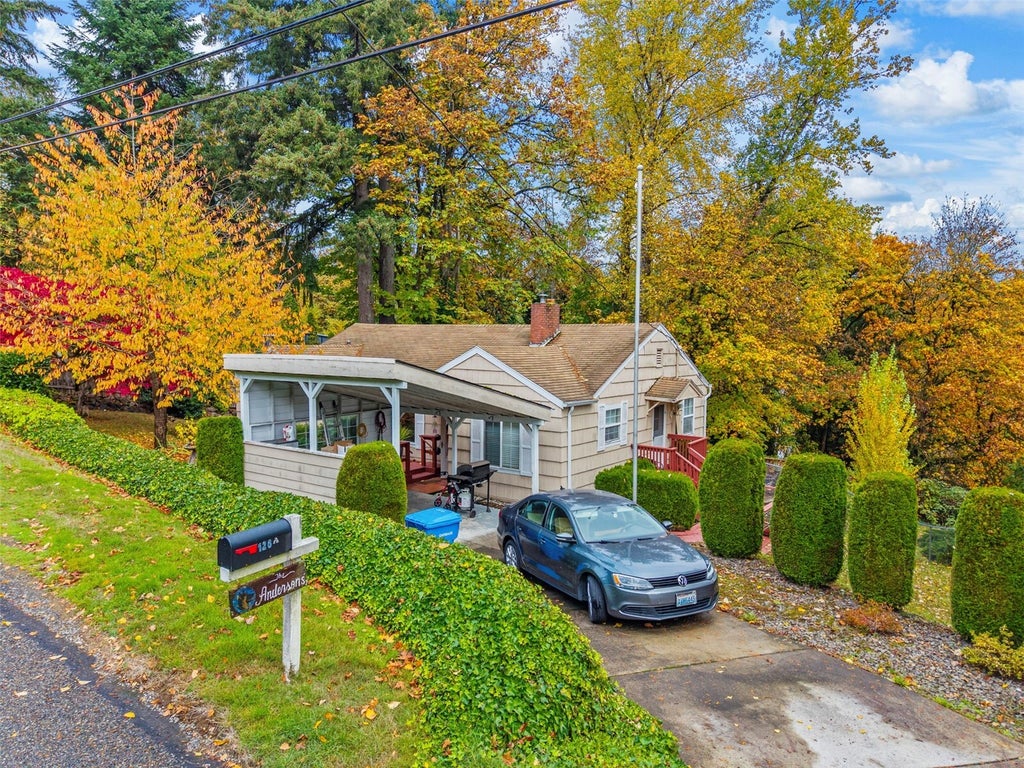 Photo of 126 a Old Beacon Hill Drive, Longview, WA 98632 (MLS # 2598836)