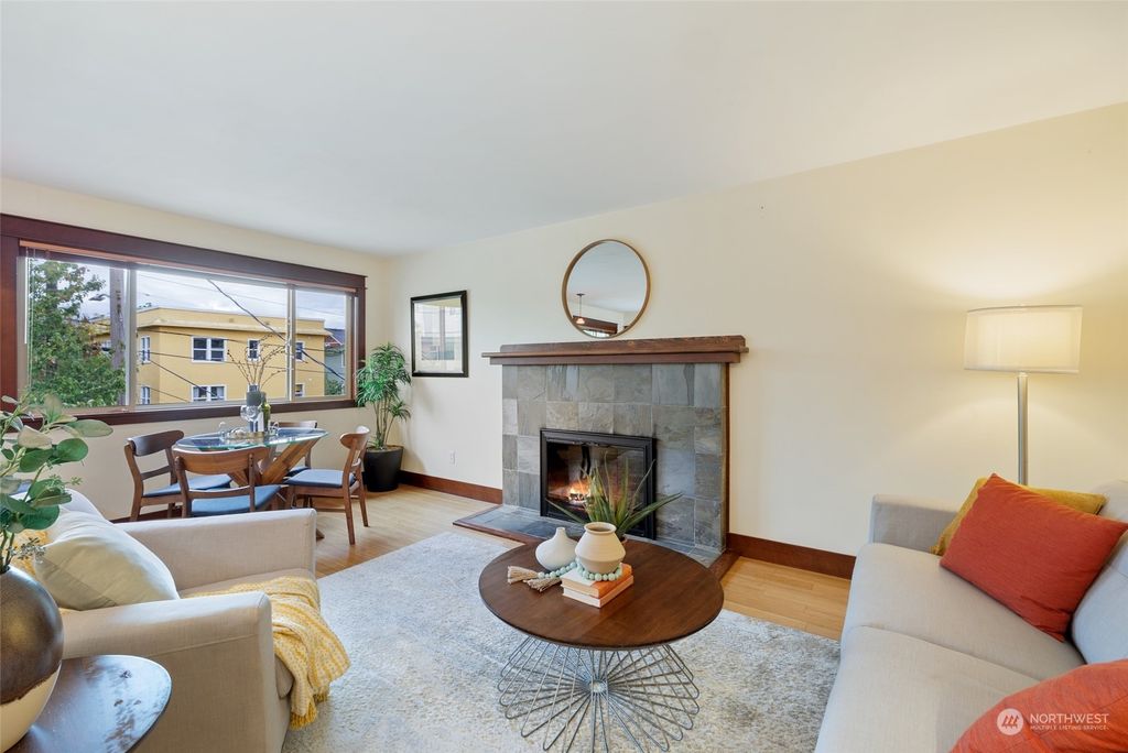 Photo of 461 N 45th Street #6, Seattle, WA 98103 (MLS # 2292020)