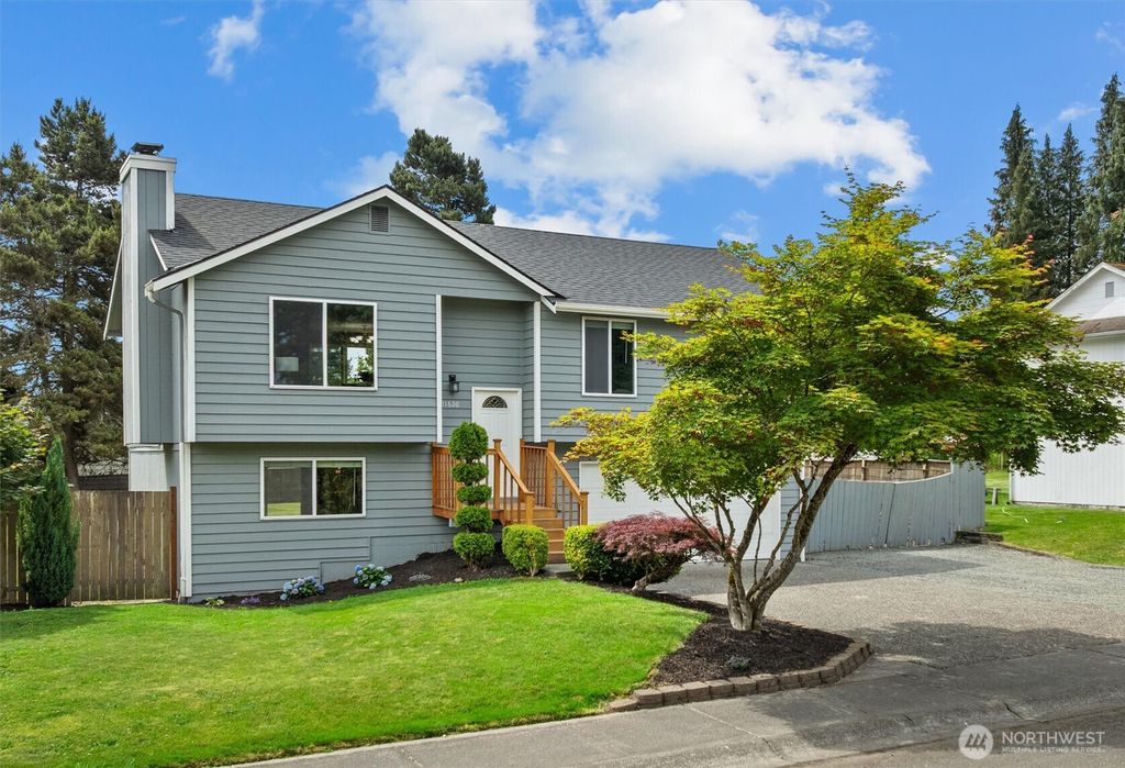 Photo of 11620 28th Street NE, Lake Stevens, WA 98258 (MLS # 2381465)