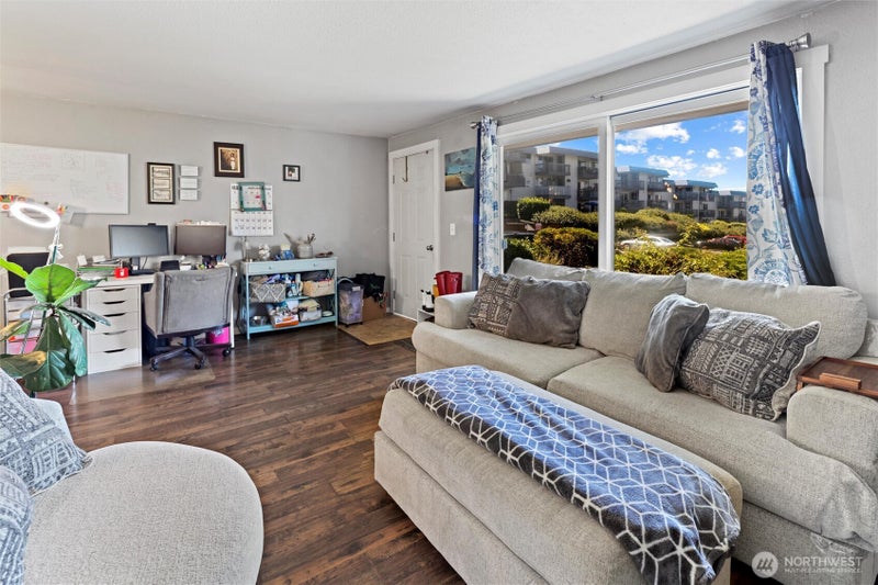 22977 Marine View Drive S C103