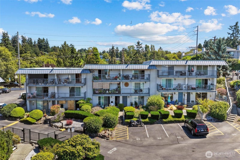 22977 Marine View Drive S C103