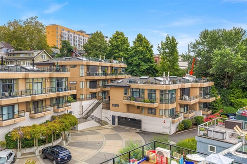 Photo of 80 E Roanoke Street #2, Seattle, WA 98102 (MLS # 2594608)