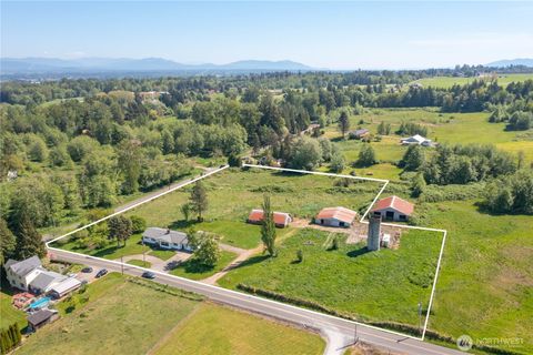 Photo of 2515 Brown Rd RD, Ferndale, WA 98248 (MLS # 2518752)