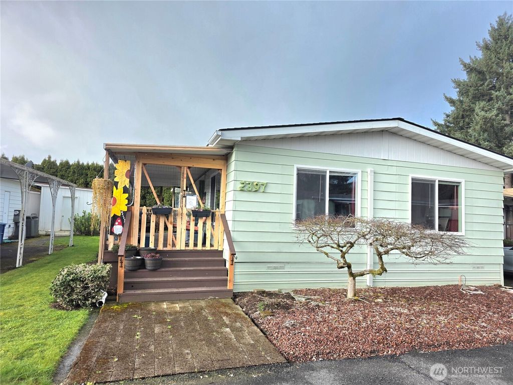 Photo of 2397 Nightingale Lane Ln, Kelso, WA 98626 (MLS # 2490076)