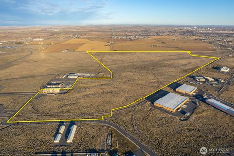 Photo of 0 NNA I Road NE, Moses Lake, WA 98837 (MLS # 2484402)