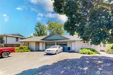 Photo of 241 Tausick Way, Walla Walla, WA 99362 (MLS # 2541066)