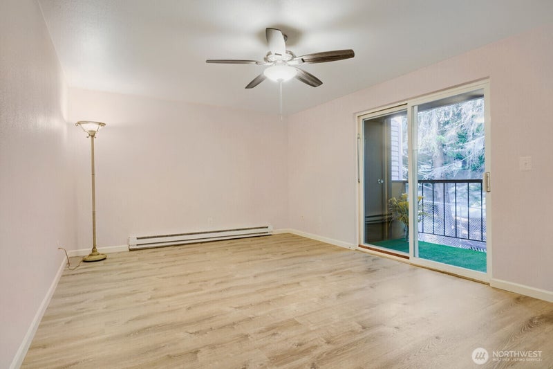7305 224th Street SW F6