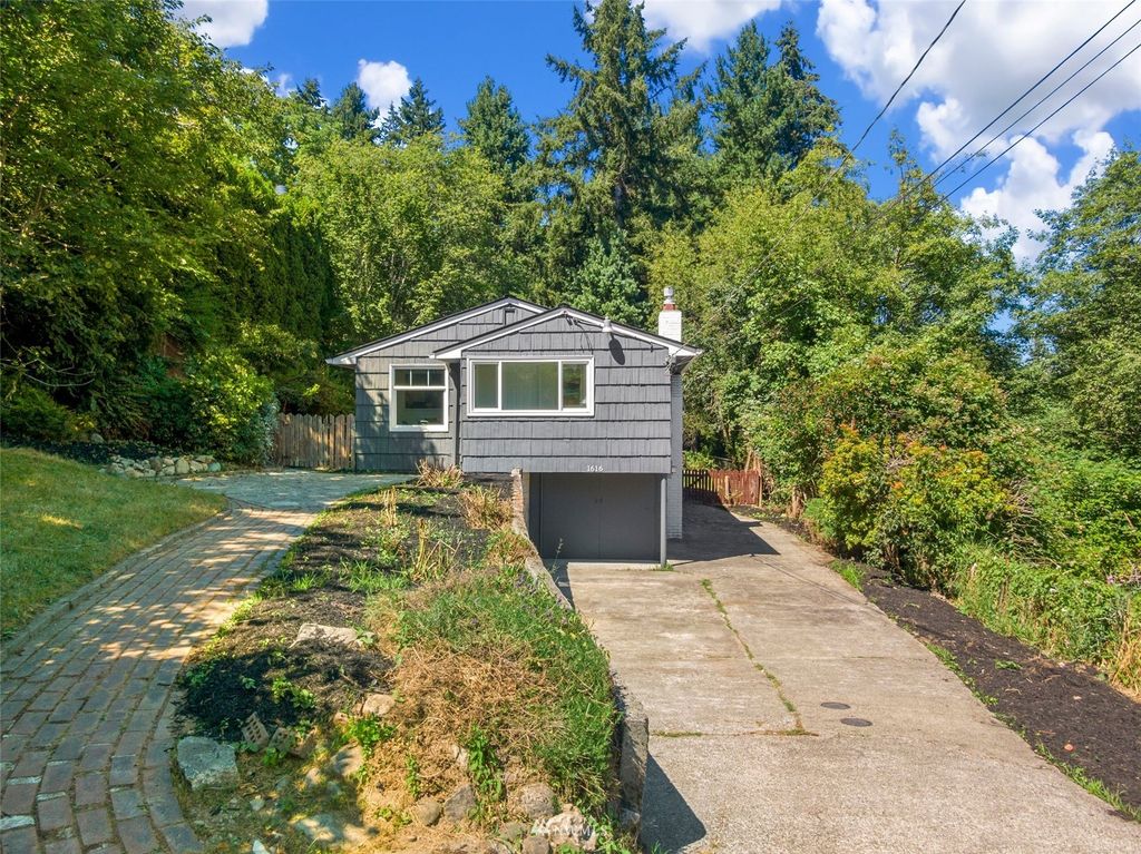 Photo of 1616 N 167th Street, Shoreline, WA 98133 (MLS # 1975639)