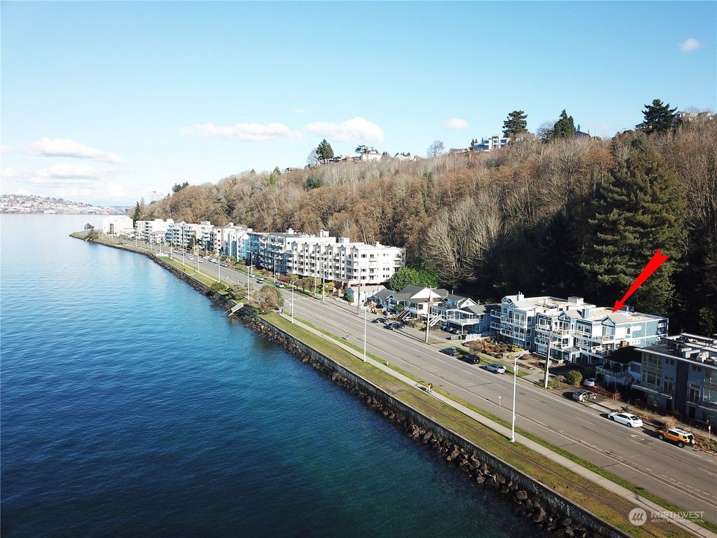 Photo of 1600 Alki Avenue SW #202, Seattle, WA 98116 (MLS # 2202893)