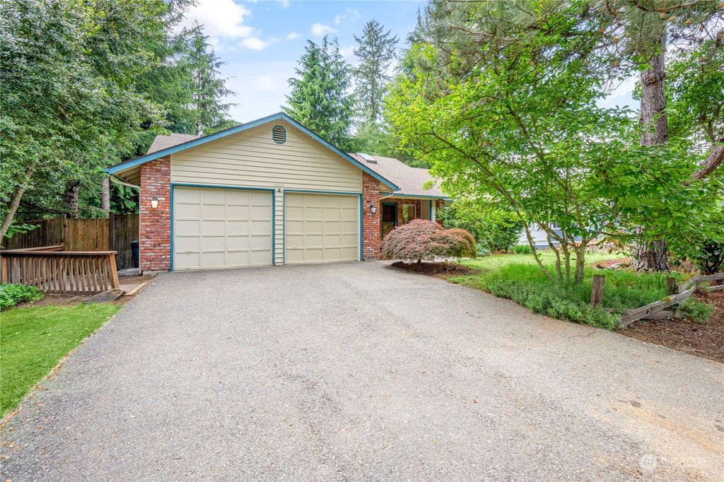 Photo of 18439 146th Avenue NE, Woodinville, WA 98072 (MLS # 2069350)