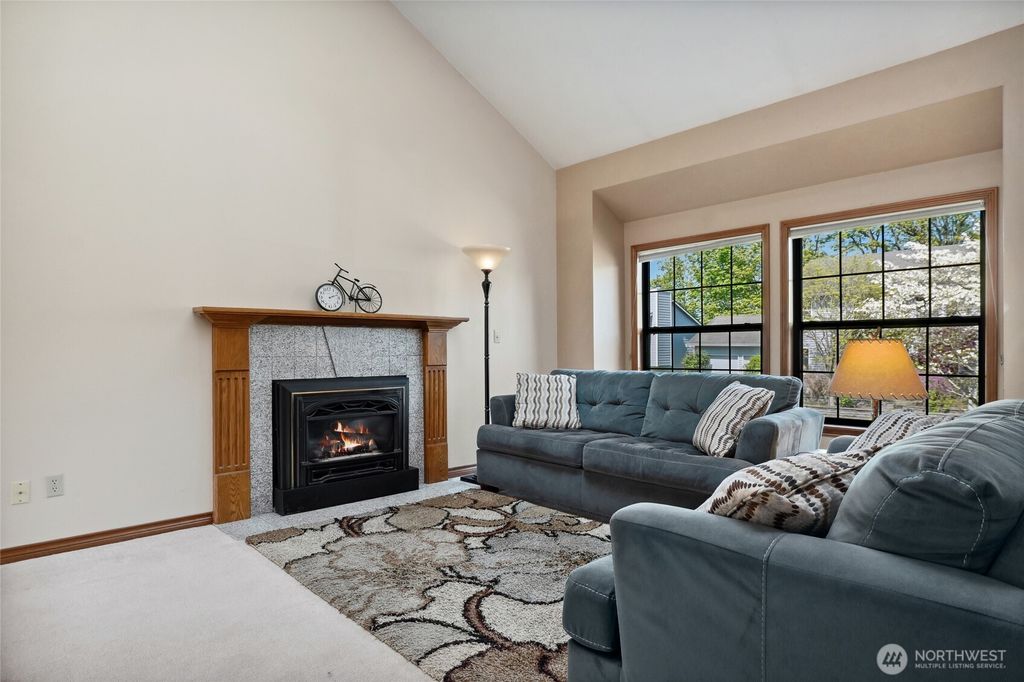 Photo of 16627 126th Avenue NE, Woodinville, WA 98072 (MLS # 2370632)