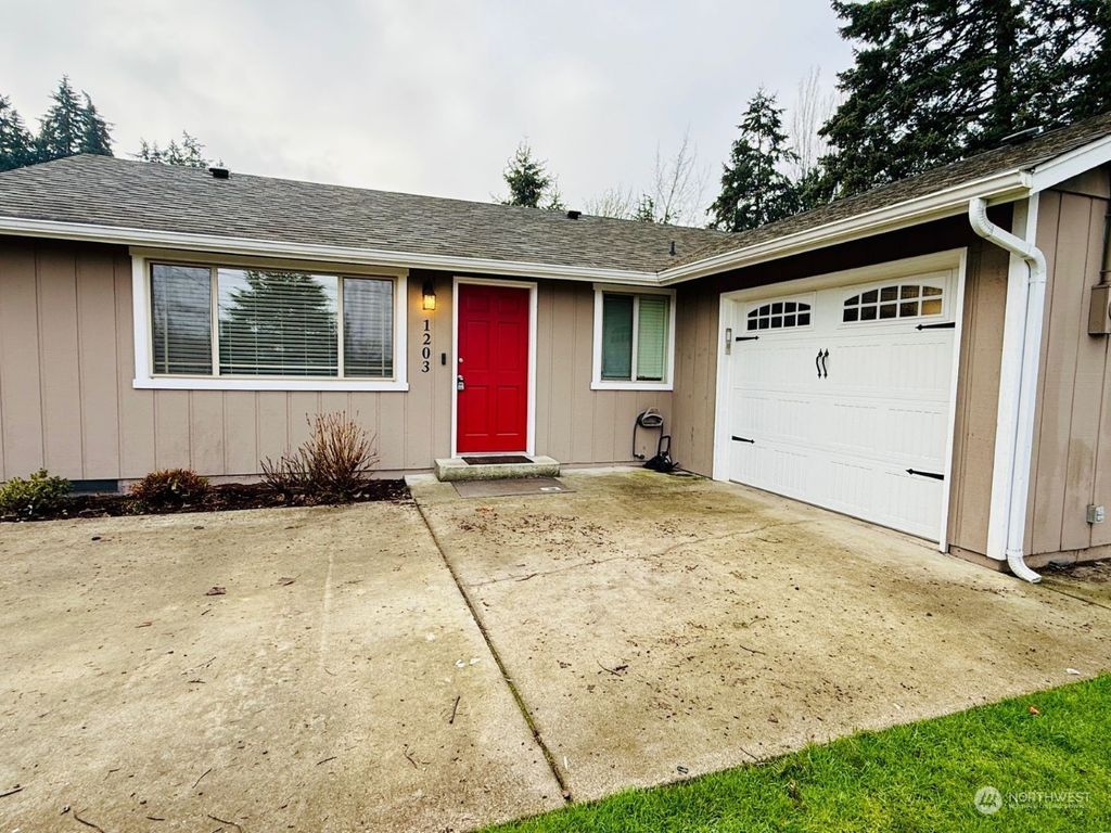Photo of 1203 13th Avenue, Milton, WA 98354 (MLS # 2323375)