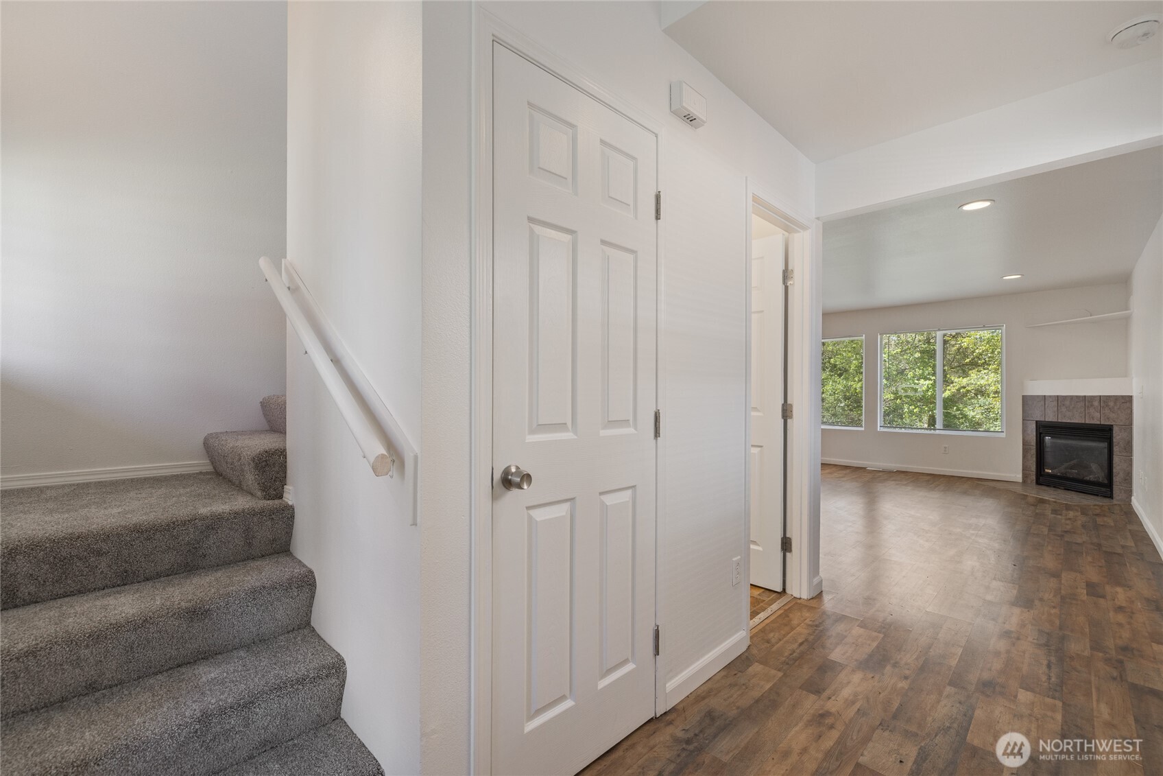 1214 S Cheyenne Court