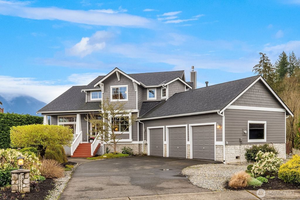 Photo of 38578 SE Kimball Creek Drive, Snoqualmie, WA 98065 (MLS # 2354408)