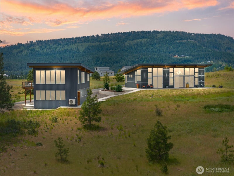 1280 Mountain Creek Drive