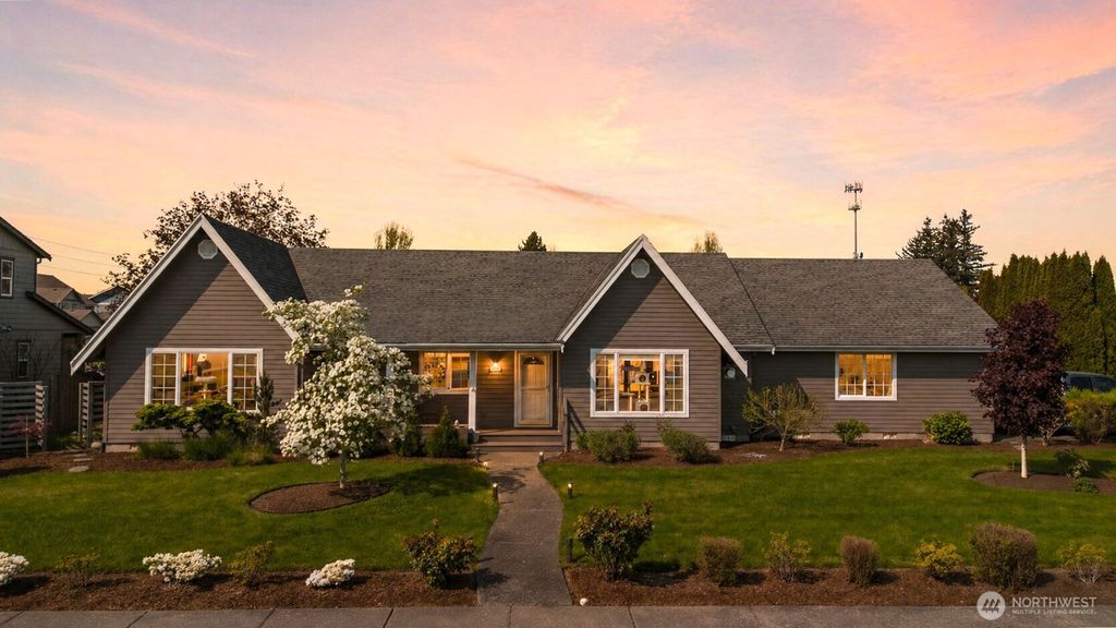 Photo of 1277 Aaron Drive, Lynden, WA 98264 (MLS # 2515002)