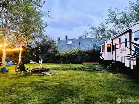 Photo of 30714 N Place, Ocean Park, WA 98640 (MLS # 2475375)