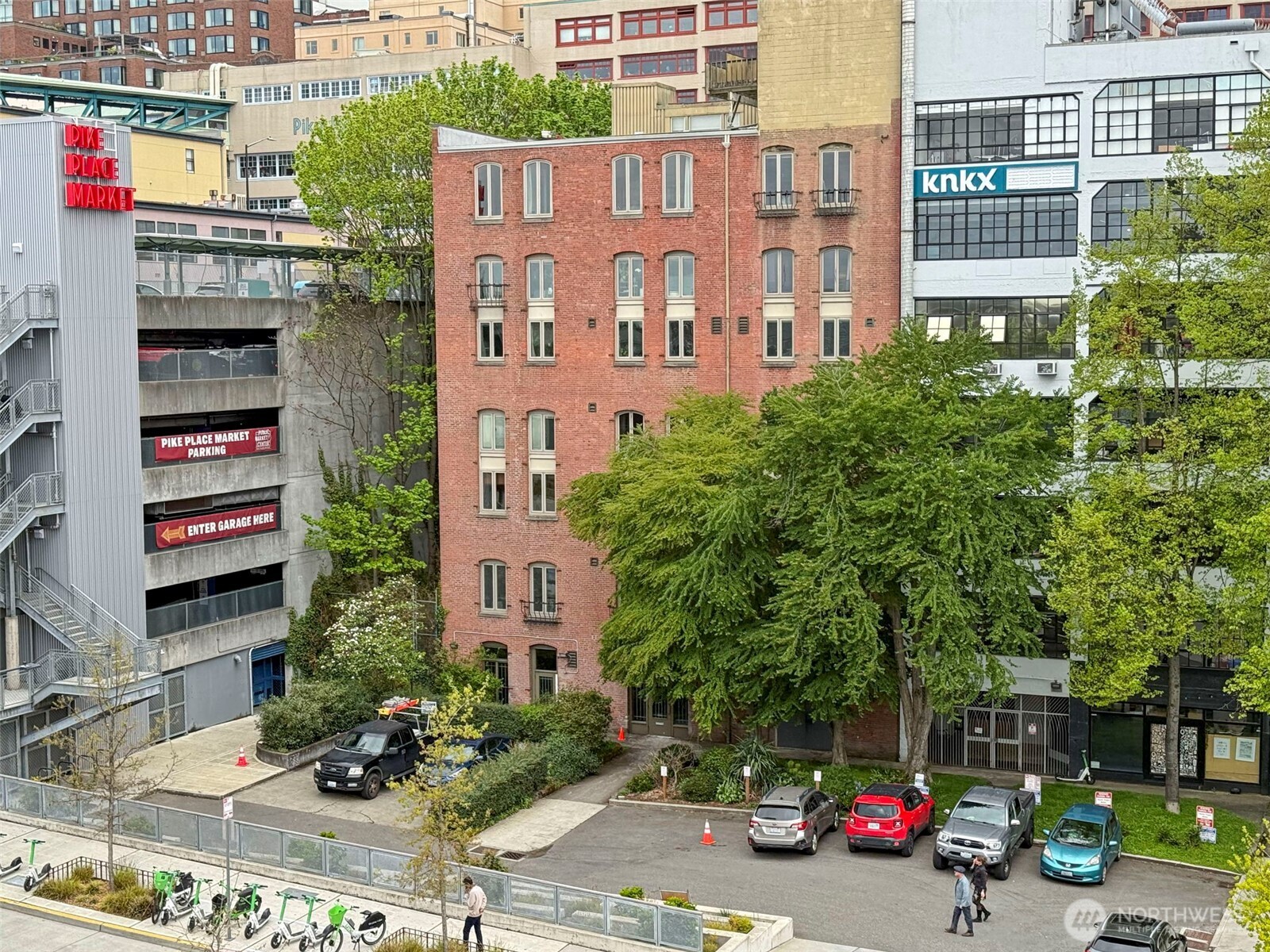 1507 Western Avenue R203