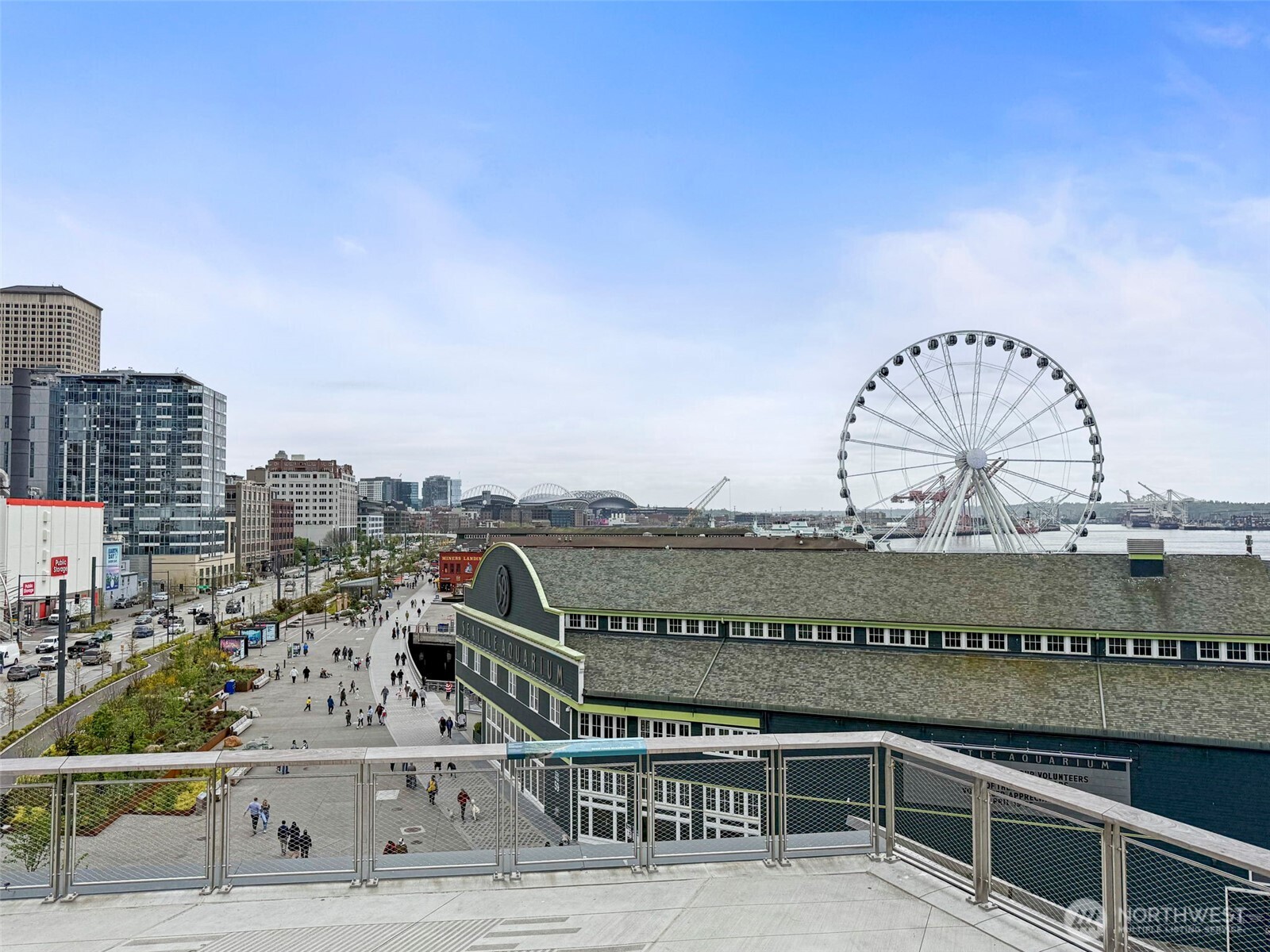 1507 Western Avenue R203