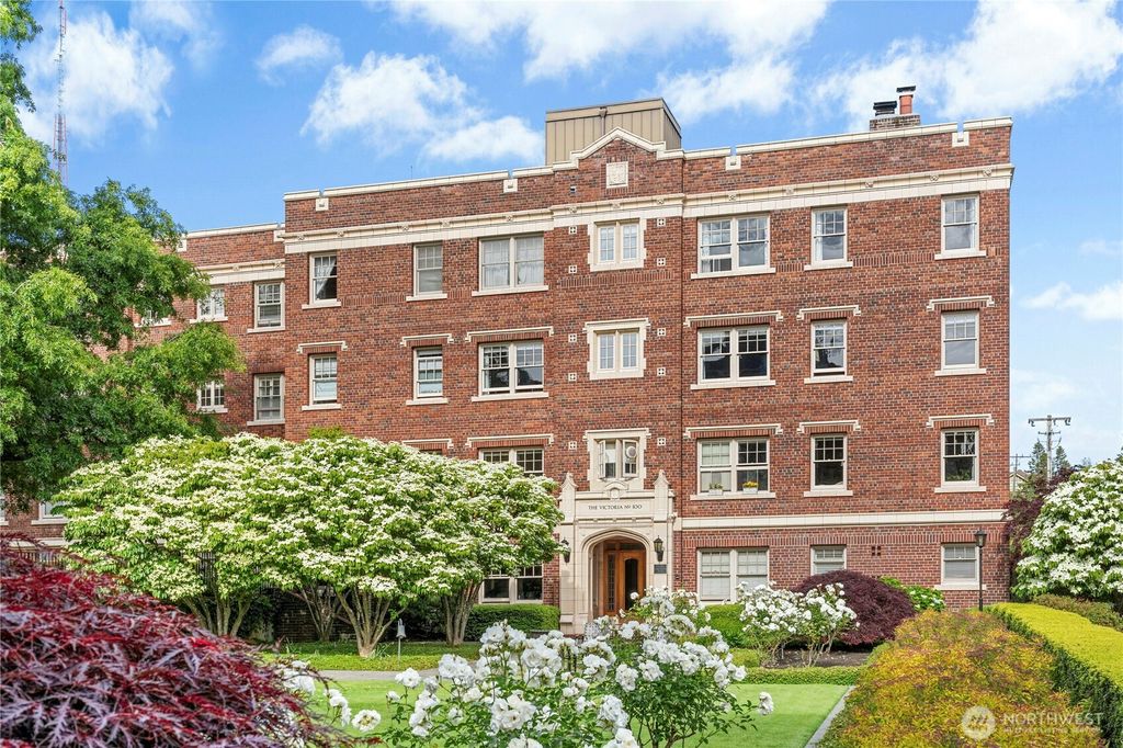 Photo of 100 W Highland Drive #404, Seattle, WA 98119 (MLS # 2386877)