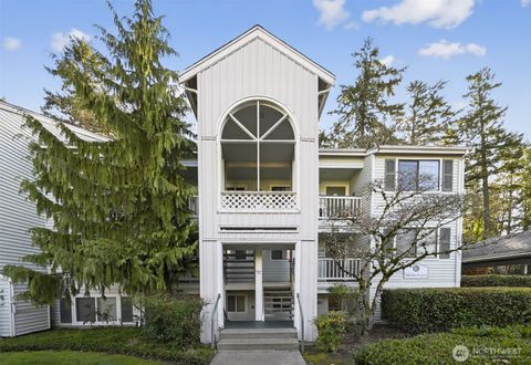 Photo of 25131 98th Place S #B110, Kent, WA 98030 (MLS # 2498602)