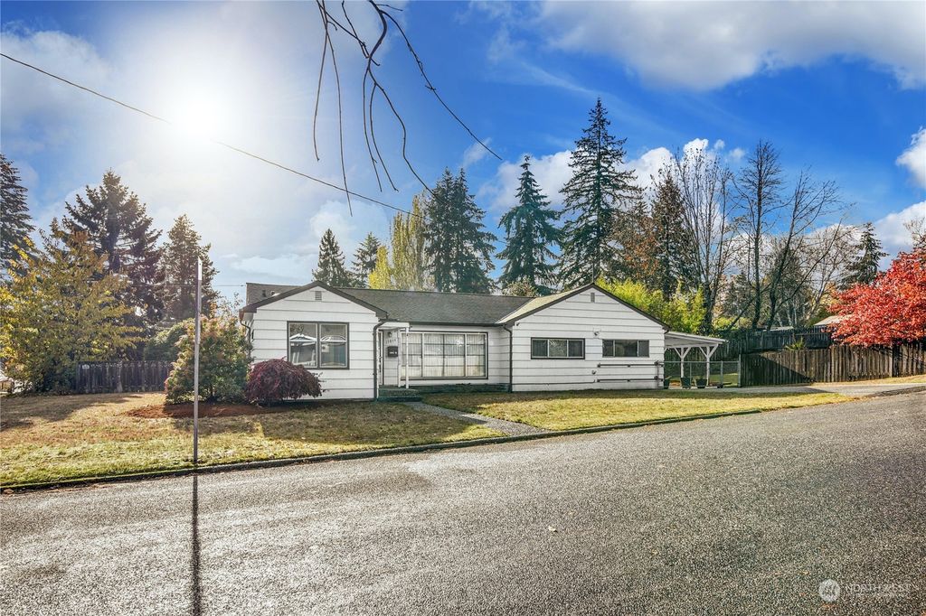 Photo of 15859 27th Avenue NE, Shoreline, WA 98155 (MLS # 2017551)