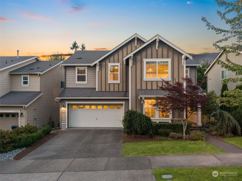 Photo of 17454 NE 98th Way, Redmond, WA 98052 (MLS # 2139474)