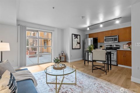 Photo of 118 107th Avenue NE #B101, Bellevue, WA 98004 (MLS # 2438253)