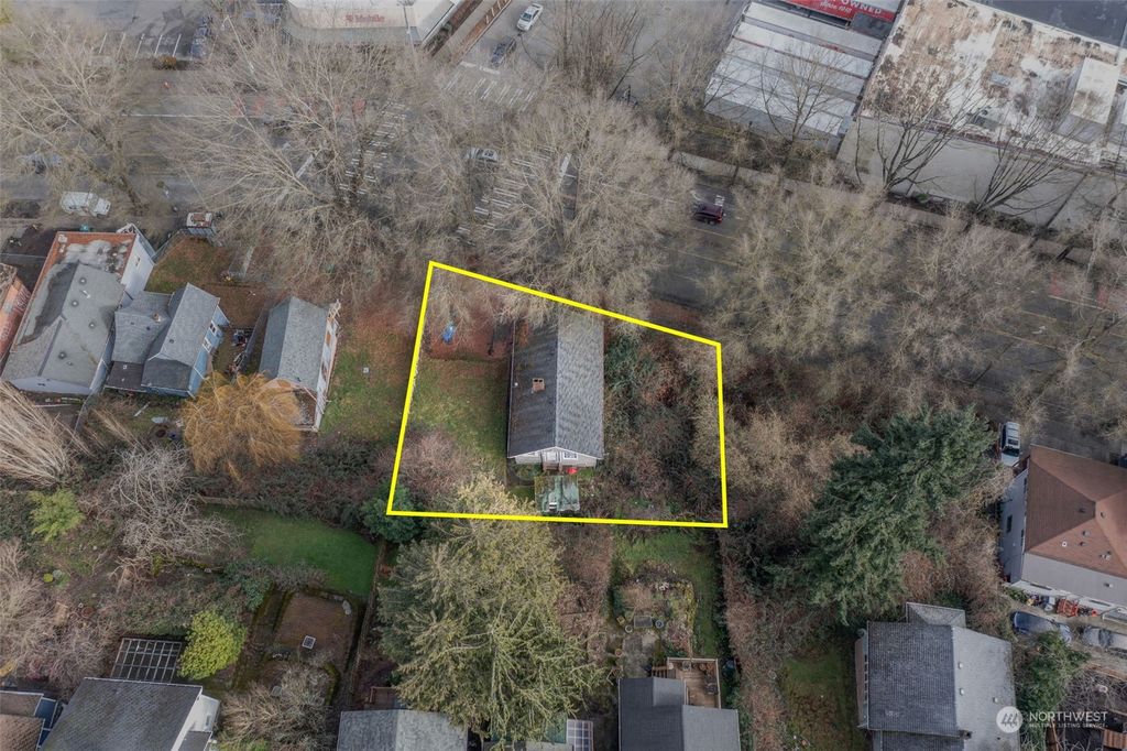 Photo of 4005 Rainer Avenue S, Seattle, WA 98118 (MLS # 2197336)