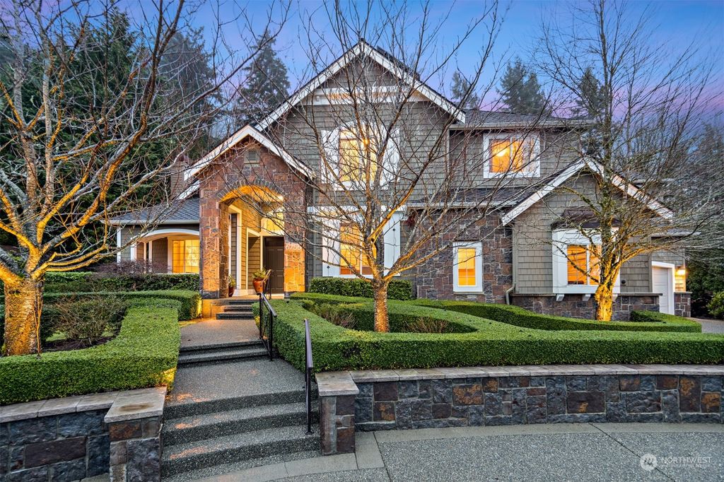 Photo of 6756 170th Place SE, Bellevue, WA 98006 (MLS # 2219982)