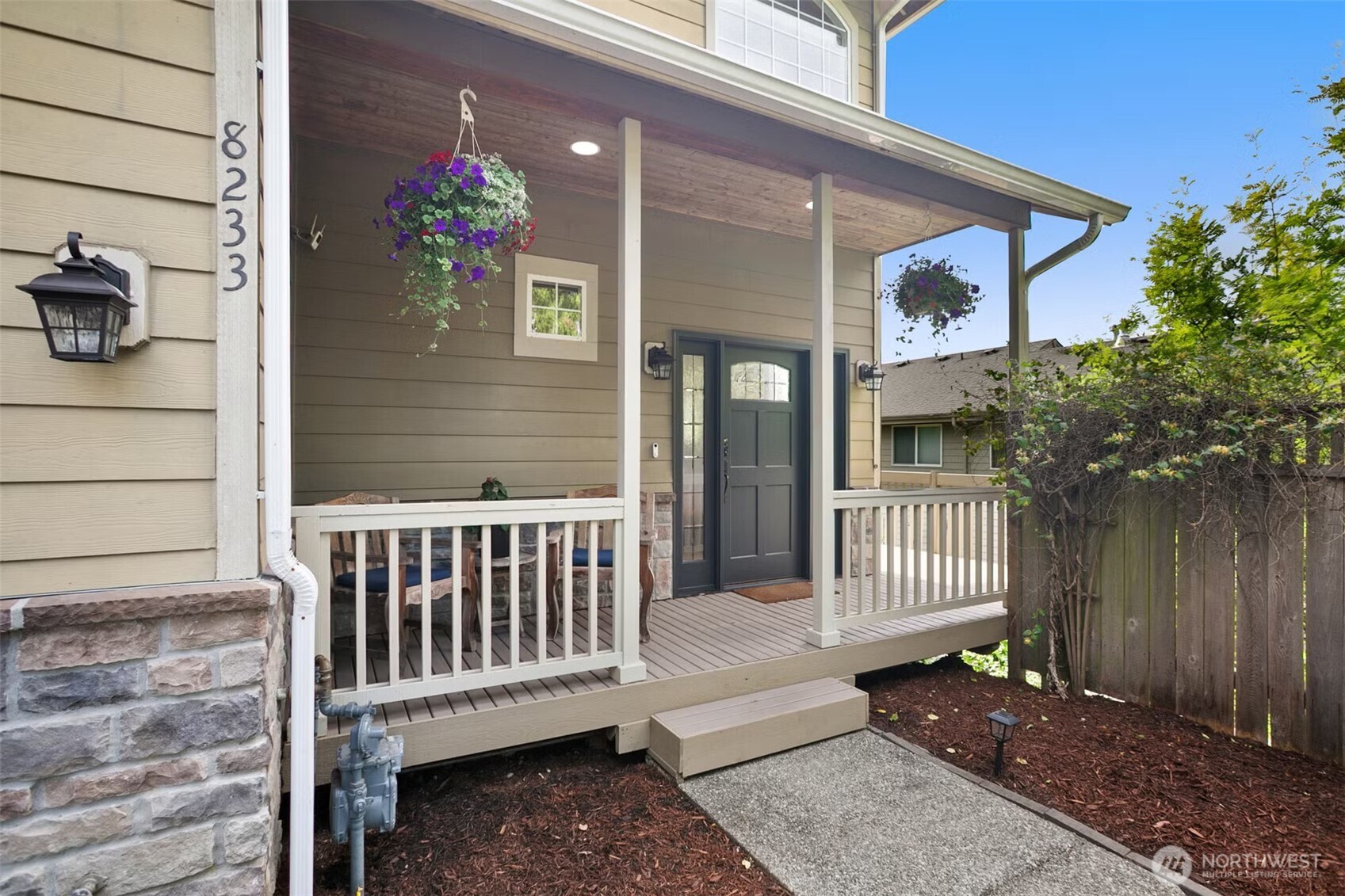 8233 NE 163rd Place