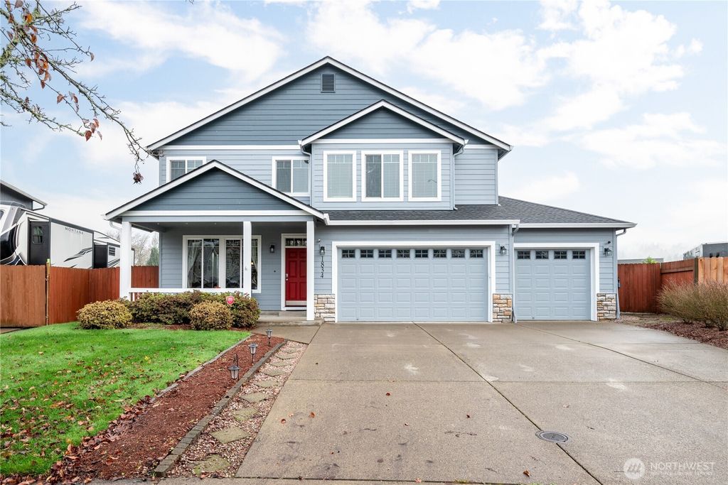 Photo of 1834 Island Drive, Longview, WA 98632 (MLS # 2460244)