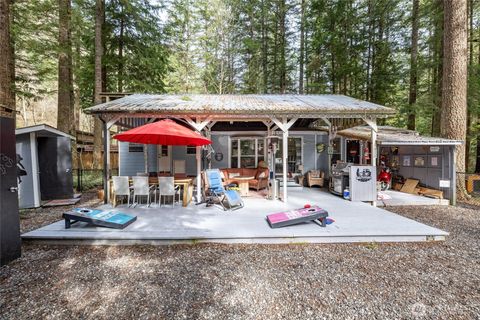 Photo of 1075 Birch Lane, Sumas, WA 98295 (MLS # 2494306)