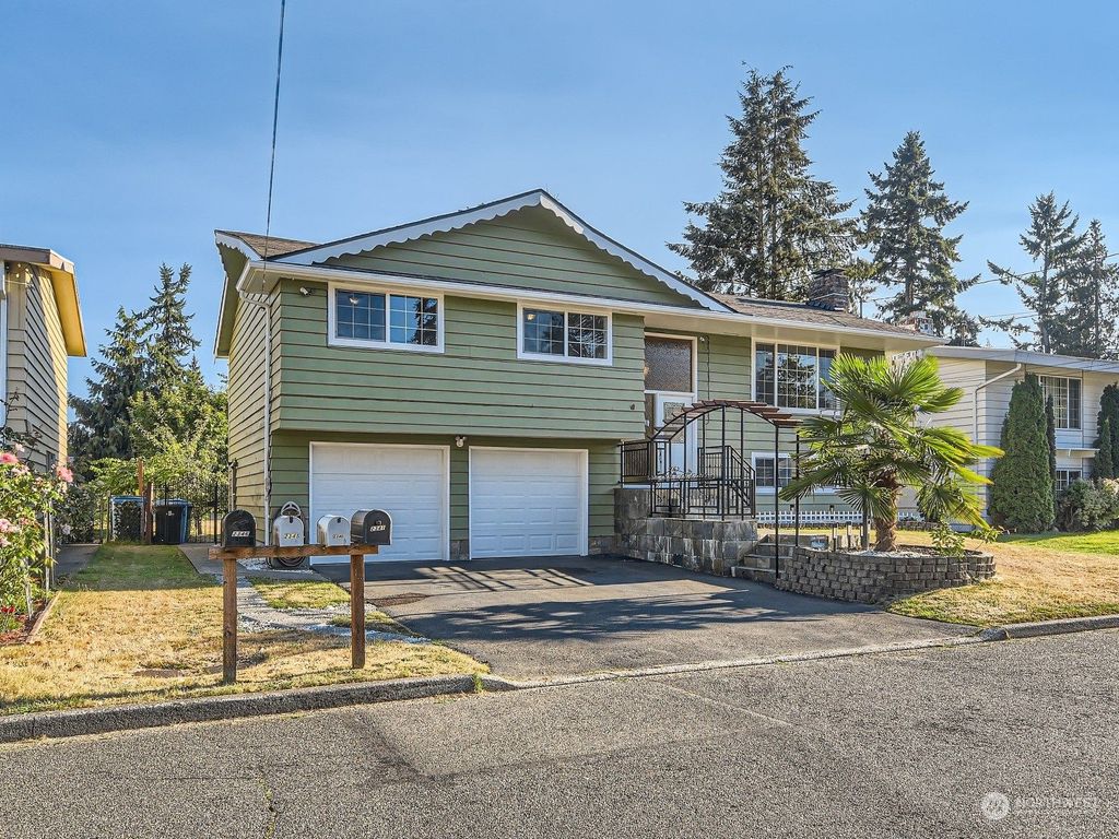 Photo of 2341 N 194th Street, Shoreline, WA 98133 (MLS # 2153632)