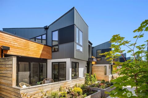 228 Canopy Path NW Bainbridge Island WA 98110