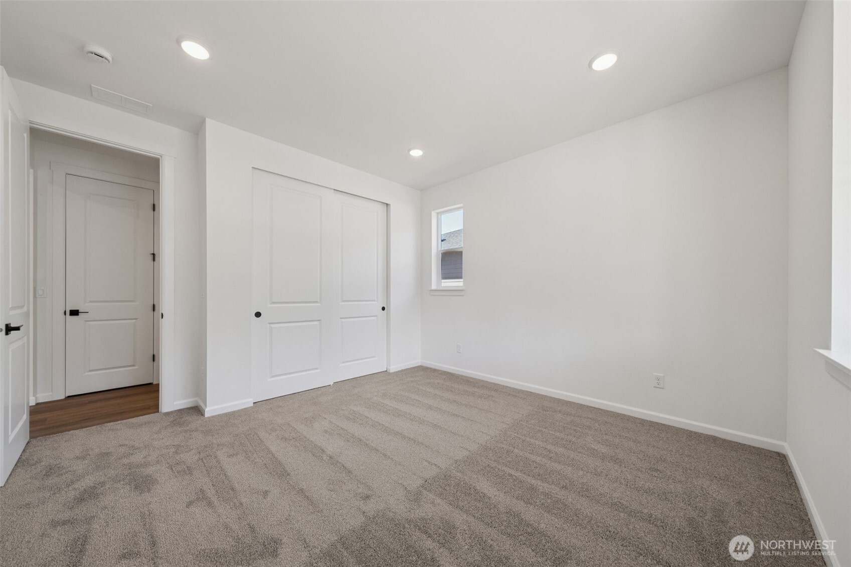 940 Lucas Avenue 22